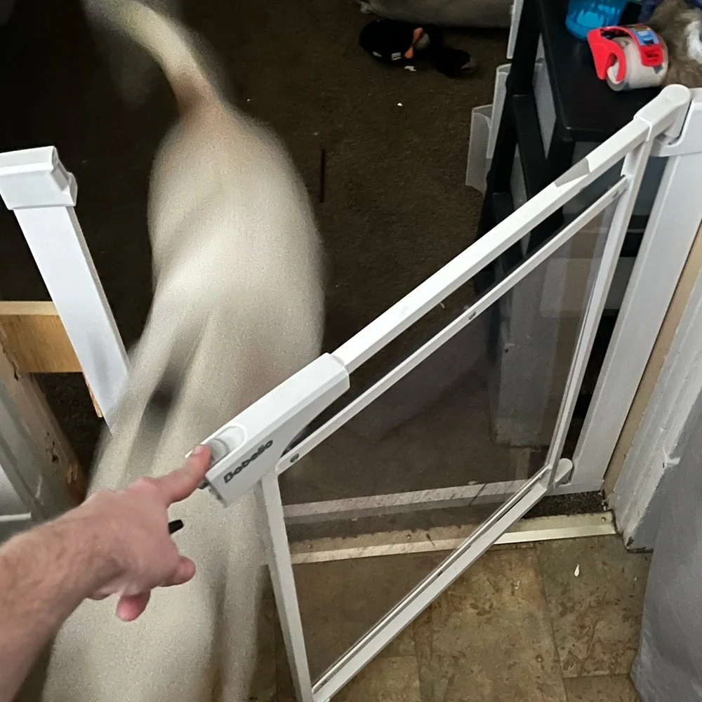 Babelio Acrylic Extra wide walk thru gate